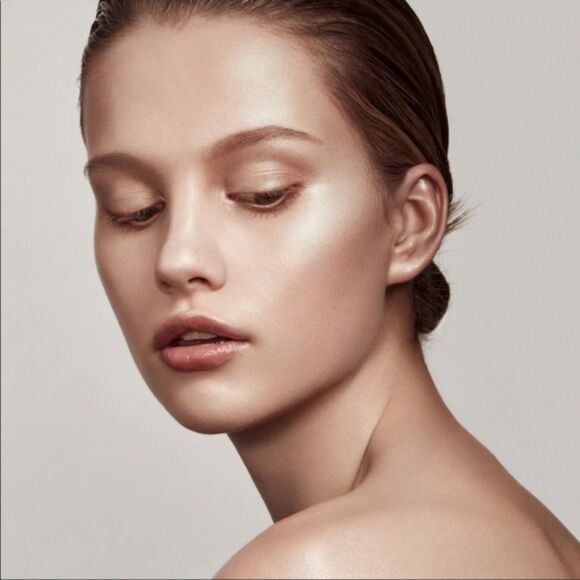 Fenty Beauty - Killawatt - Freestyle Highlighter - Metal Moon - Brand New! - Picture 4 of 9